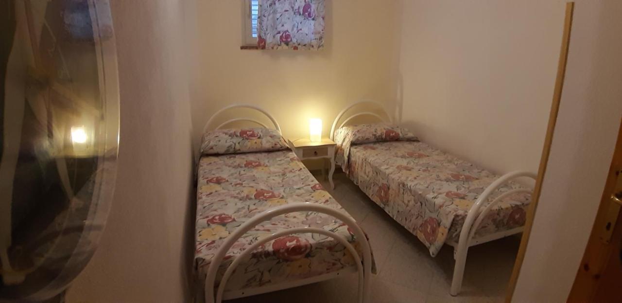 Phiniscollis B&B La Caletta Dış mekan fotoğraf